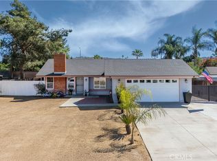 10992 Stonehenge Pl, Riverside, CA 92503