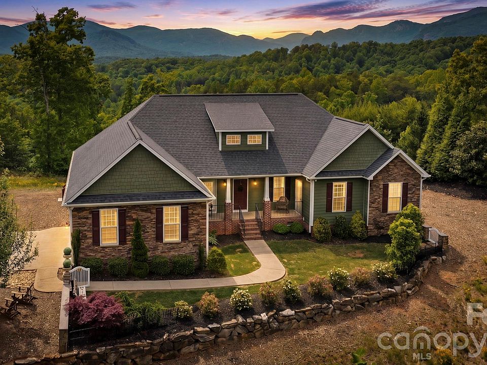 1st image of 234 Crest Dr