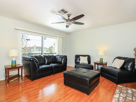 5th image of 202 W Cypress Ave APT F