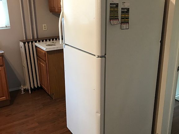5th image of 606 S Oakland Ave