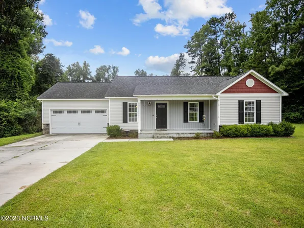 114 Hawsboro Court, Jacksonville, NC 28540