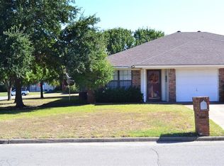 200 Rosebud Dr, Stephenville, TX 76401