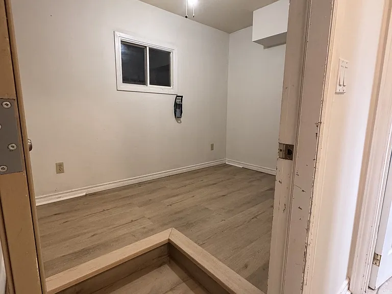 18 Annamaria Dr — Photo 37