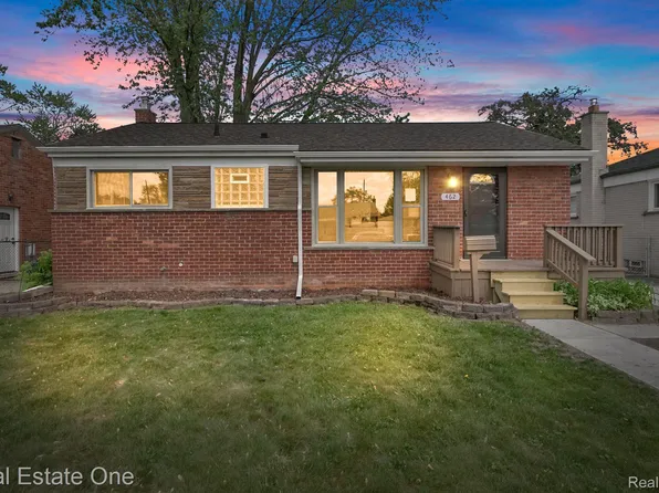 462 Gilman St, Garden City, MI 48135