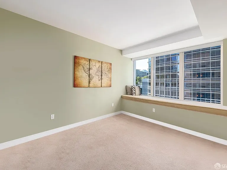 301 Mission St #8J — Photo 17