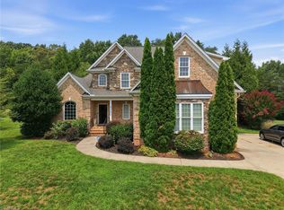 8106 Angels Glen Dr, Stokesdale, NC 27357