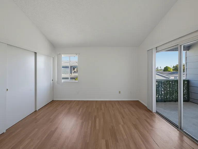 21421 Juan Ave #6 — Photo 15