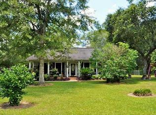 20521 Otis Cooper Rd, Moss Point, MS 39562