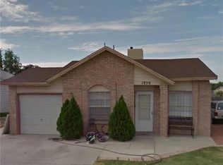 1050 Valley Ridge Dr, Socorro, TX 79927