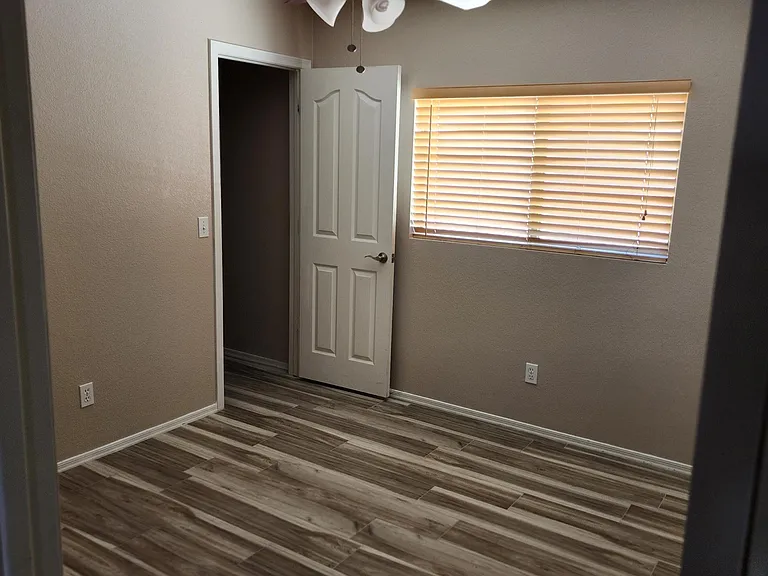 15864 W Evans Dr — Photo 12