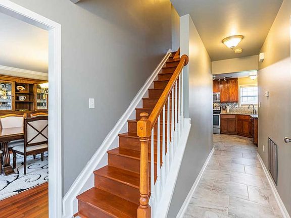 4th image of 5008 Magnolia Gardens Pl