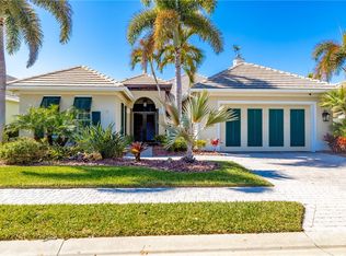 9205 Spring Time Dr, Vero Beach, FL 32963