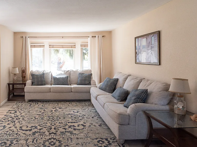 8340 Hoyt Way — Photo 11