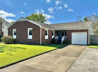 38 Hidalgo Dr, Hampton, VA 23669