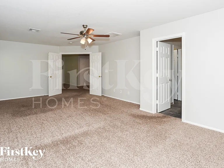5048 Indigo Gorge Ave — Photo 9