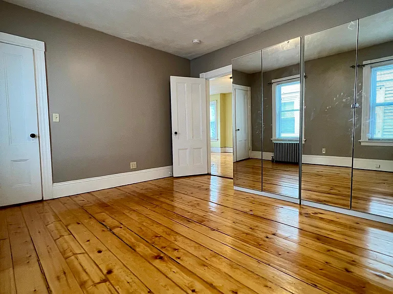 56 Felix St #2 — Photo 3