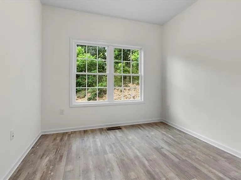 1431 Walnut Ridge Rd — Photo 19