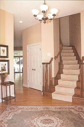 Front Entrance / Stairway