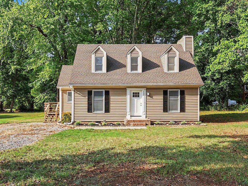 1st image of 930 Meadowbrook Dr