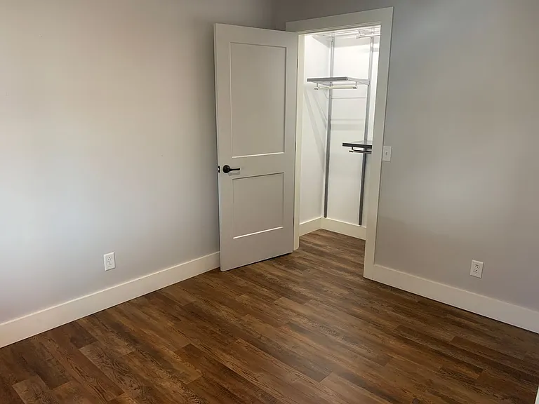 12 Water Street — Photo 11