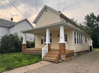 307 Lucas St, Barberton, OH