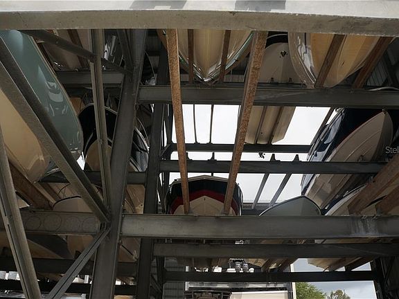 4th image of 827 Roosevelt Blvd #S234