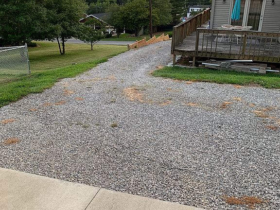 2nd image of 4620 Woodland Ave