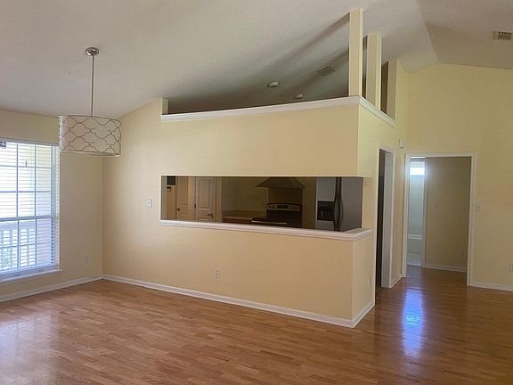 5th image of 1384 Old Village Ct