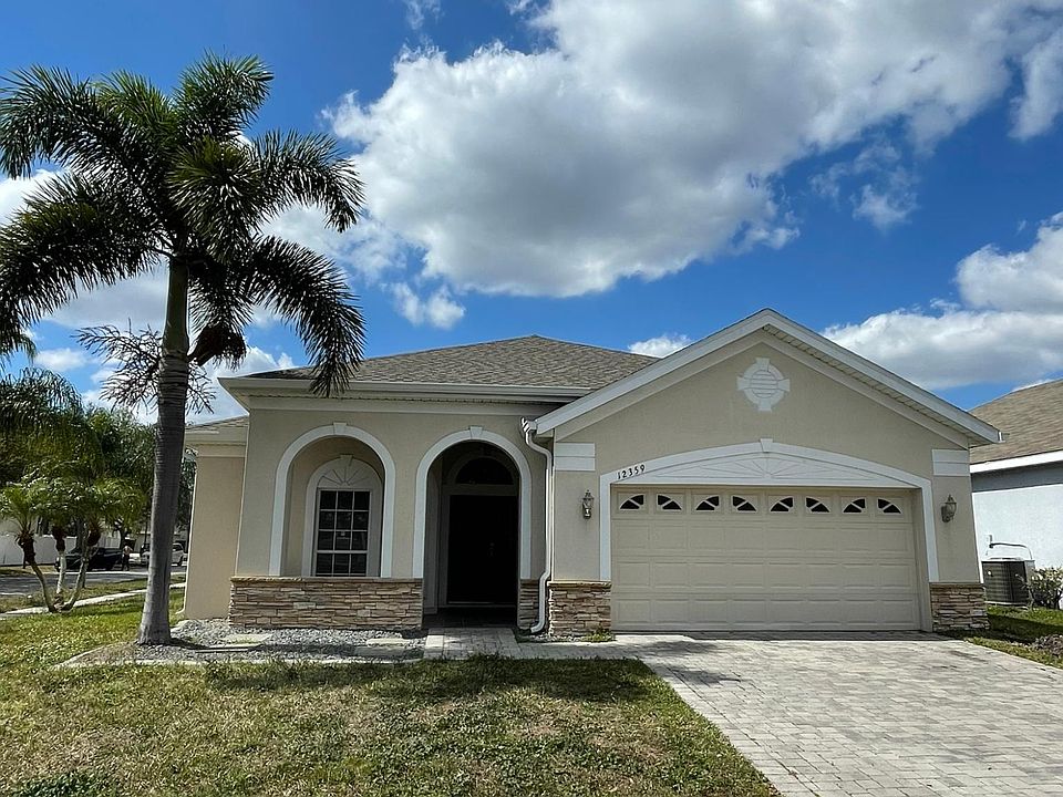 1st image of 12359 Accipiter Dr