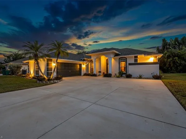 496 Raven WAY, NAPLES, FL 34110