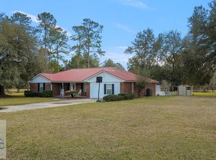 335 Brights Lake Rd, Hinesville, GA 31313