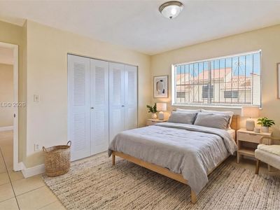 2730 W 61st Pl APT 201, Hialeah, FL, 33016