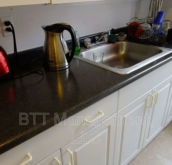 8401 Greenwood Ave #3 — Photo 38