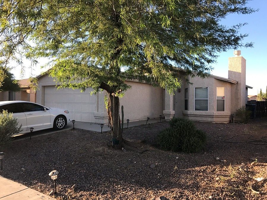 2nd image of 3015 E Via Genovesa
