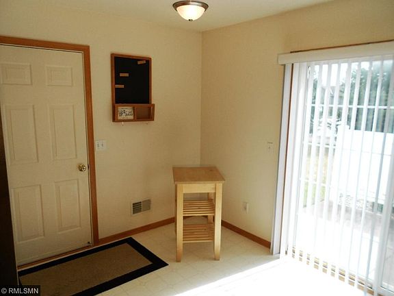 4th image of 15971 Firtree Dr