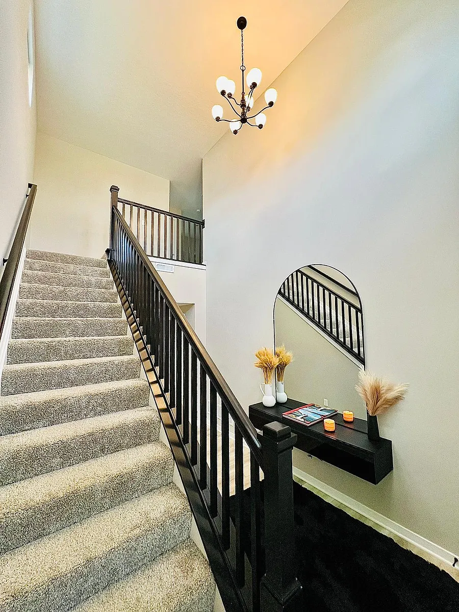 Building Photo - 7233 Celebration Dr