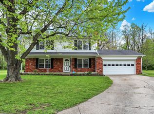 423 Orchardview Ct, Greenwood, IN 46142
