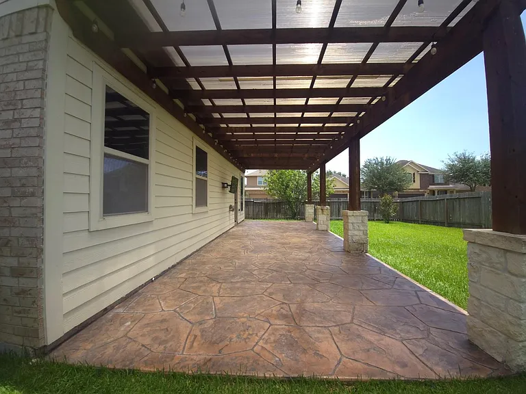 20703 Winghaven Dr — Photo 31