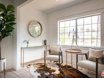 5123 S Van Ness Ave, Los Angeles, CA, 90062