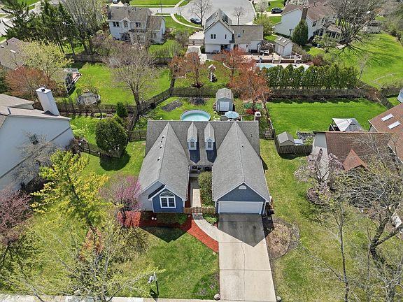 2nd image of 40 Fern Rd