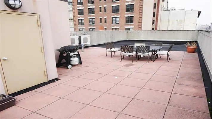 Rented by Fenwick Keats Real Estate | media 2