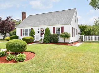 31 Salem Dr, North Providence, RI 02904