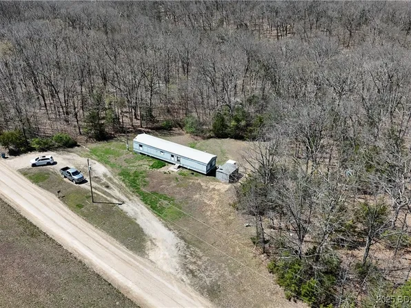 163 Bunker Rd, Eldon, MO 65026
