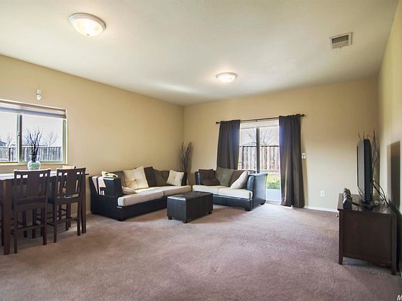 3rd image of 1439 Bandoni Dr