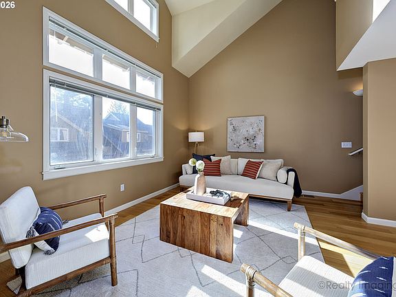 5th image of 10205 NW Village Heights Dr