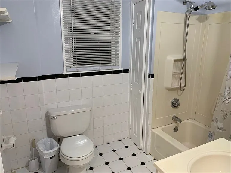 292 Billings Rd — Photo 15