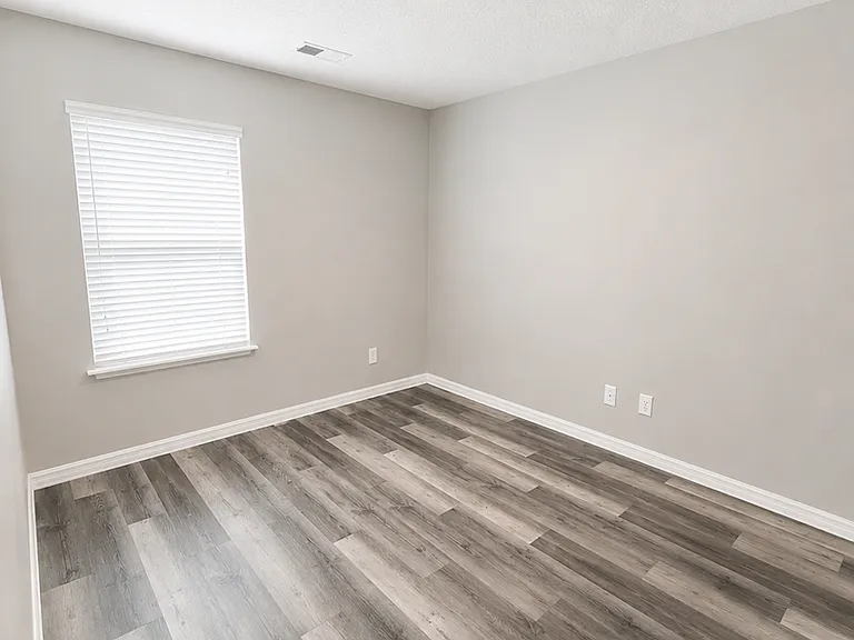 125 Walnut Way — Photo 8