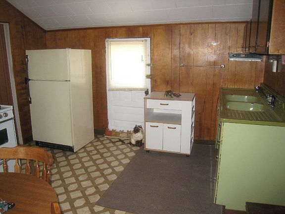 2nd image of 973 Liberty St