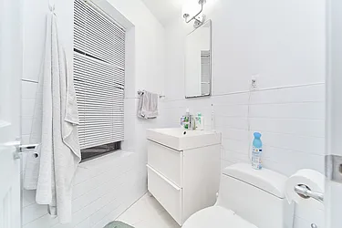 Rented by Living New York