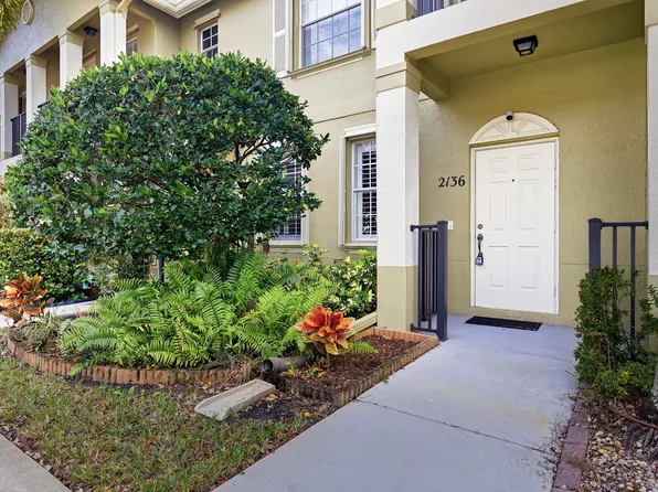 2136 SE Eatonville Drive, Port St Lucie, FL 34952